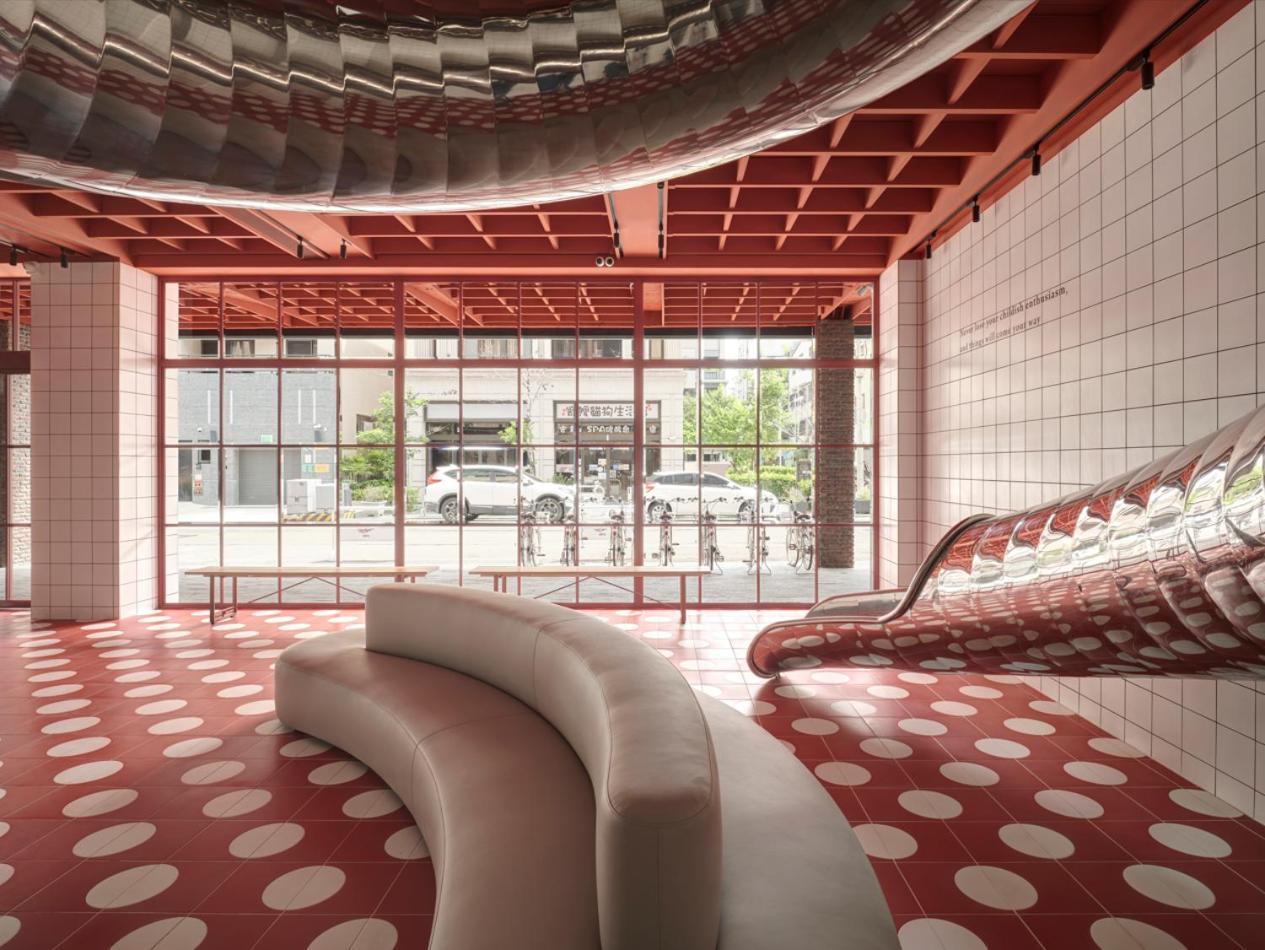 Reddot Hotel Taichung Esterno foto