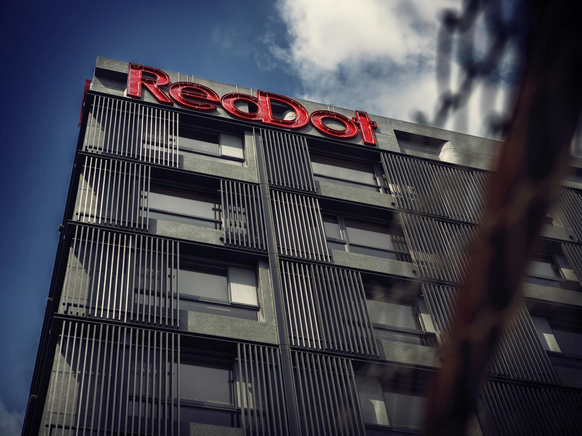 Reddot Hotel Taichung Esterno foto