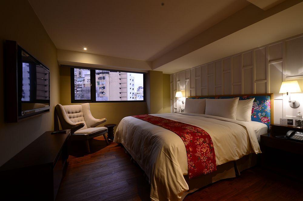 Reddot Hotel Taichung Esterno foto