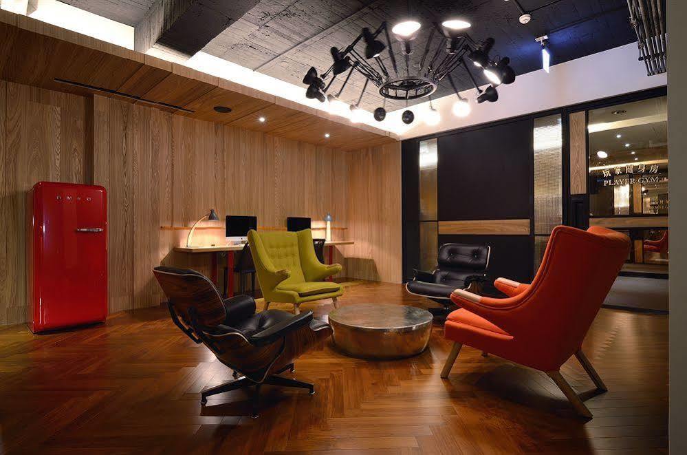 Reddot Hotel Taichung Esterno foto